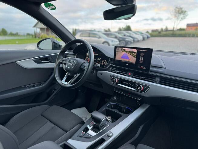 Audi A4 2.0 ben*czarny sufit*martix*ambiente