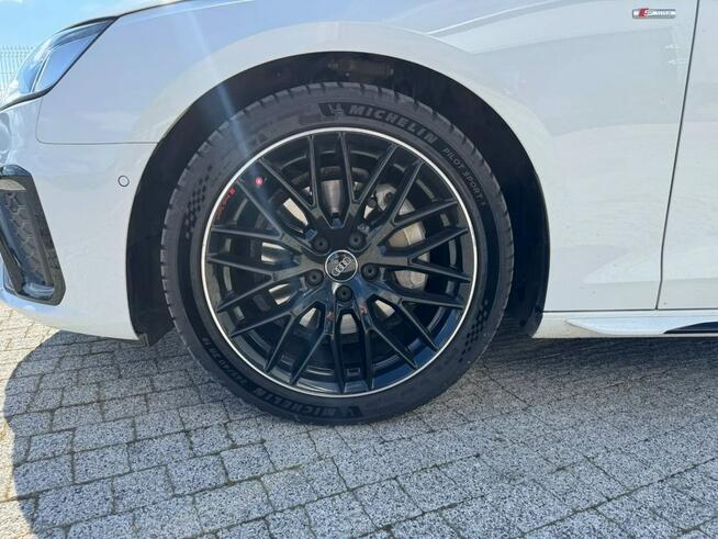 Audi A4 S-LINE*MATRIX*B&0*VIrtual*el.klapa*KAMERA 360