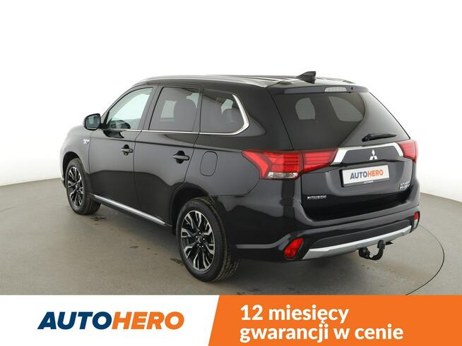 Mitsubishi Outlander FV23% 4x4 PHEV full LED skóra/alcantara klima auto grzane fotele i kie