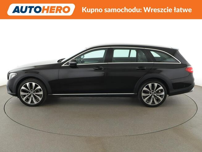 Mercedes E 220 All-Terrain automat 4x4 grzane fotele navi kamera tempomat LED