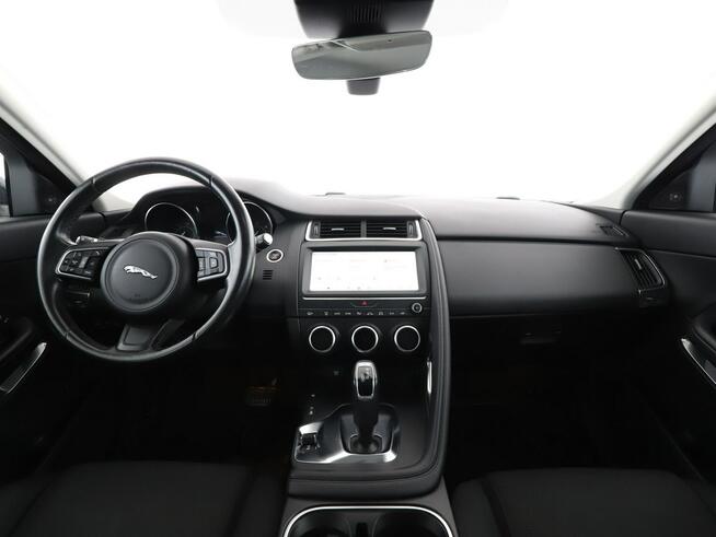 Jaguar E-Pace automat, 4x4, niski przebieg, led, ambient, navi