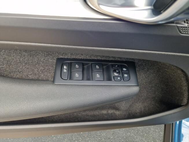 Volvo XC 40 B3 Core ! Z Polskiego Salonu ! Faktura VAT !