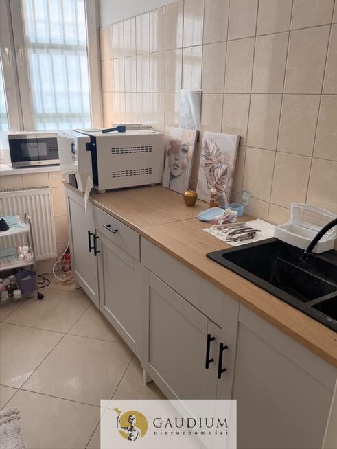 Lokal w centrum Gdyni z witryną