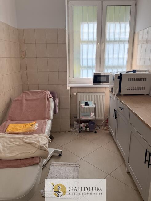 Lokal w centrum Gdyni z witryną