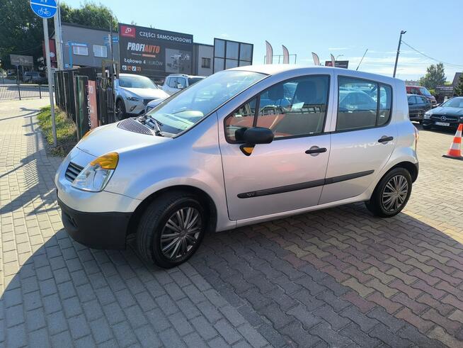 Renault Modus 1.2i 16V 75KM Klimatyzacja