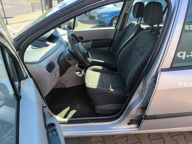 Renault Modus 1.2i 16V 75KM Klimatyzacja