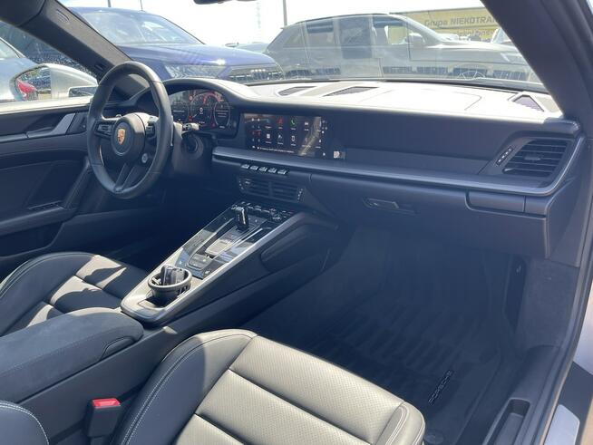 Porsche 911 Carrera