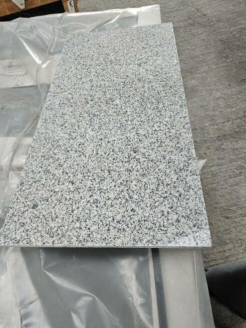 Płytki granitowe G603 61x30,5x1 polerowane