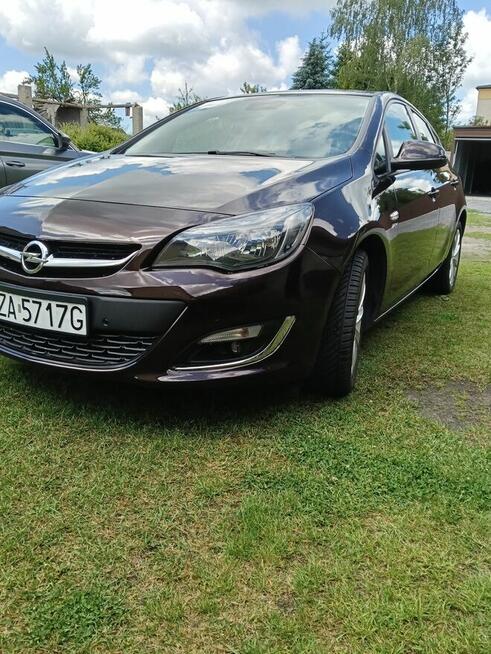 Opel Astra j benzyna
