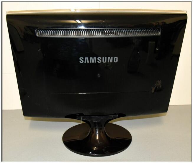 Samsung HD SyncMaster T260 - 26 Zoll, 1920x1200, 5ms