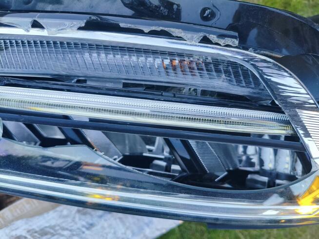 lampa prawy przód tiguan 2