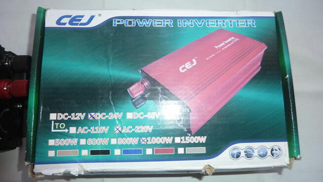 Przetwornica napięcia INVERTER CEJ-1000P z 24 V na 230 Volt.
