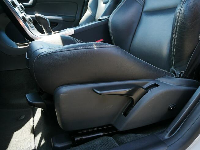 Volvo S60 FL 2.0 D2 120KM Eu6 Kinetic Dynamic Automat Aisin -Skóra -Geartronic