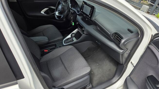 Toyota Yaris 1.5HSD 125KM Salon PL Bezwypadkowy Oryginalny lakier Serwisowany