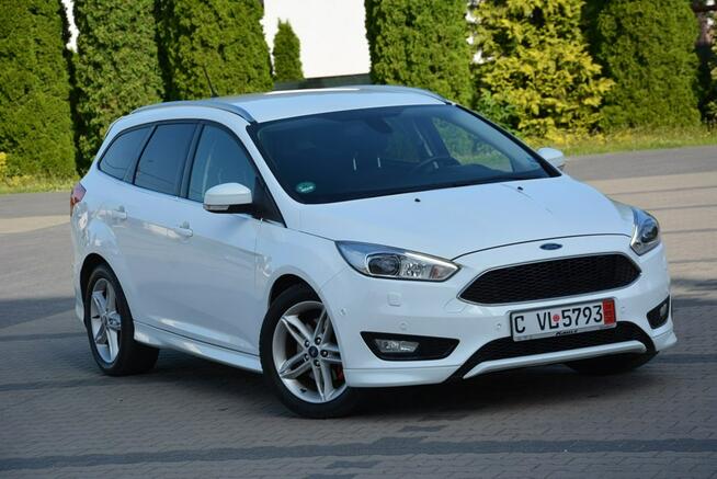 Ford Focus 1,5 Benz 150KM St-Line BiXenon Led Navi ParkAssit 1Wł. Super Stan z DE