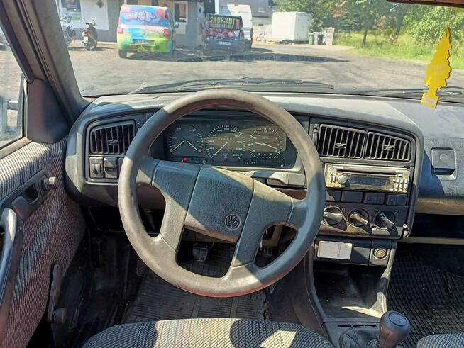 Volkswagen Passat 1.8 92r
