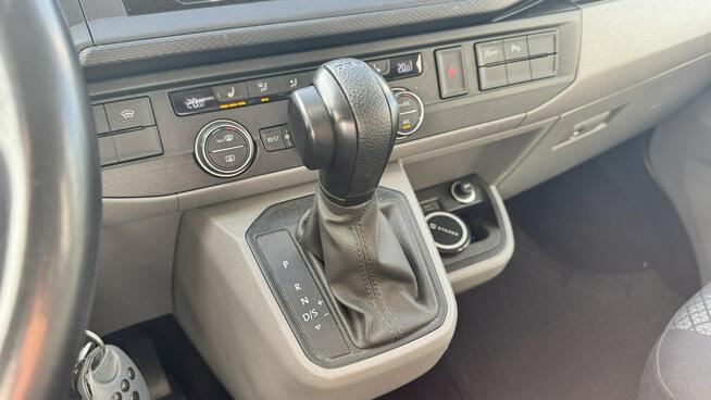 Volkswagen Caravelle DSG 2.0TDI 150KM FulLed Kamera 9os Wersja BULLI 3xklima Rolety Radar