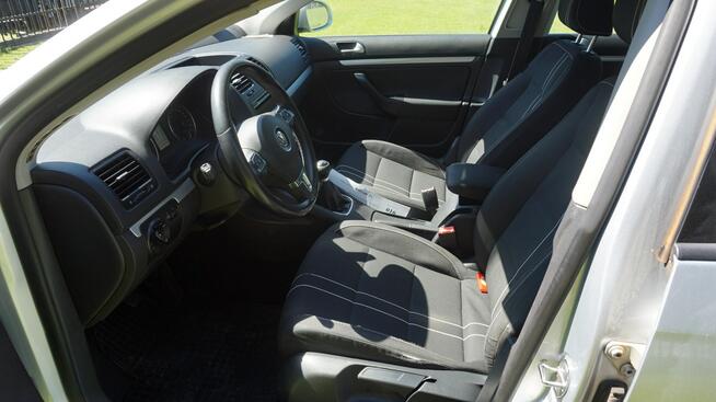 Volkswagen Jetta zarejestrowany, ubezpieczony. Gwarancja. Polecam