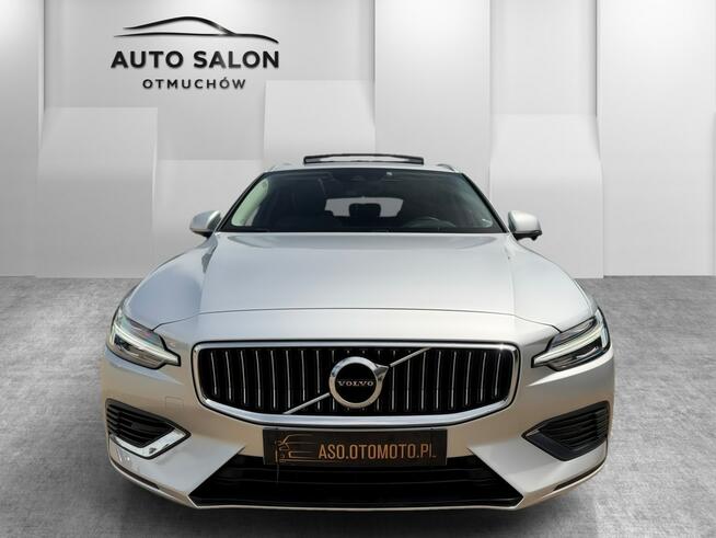 Volvo V60 INSCRIPTION acc FUL LED skóra nawi ALUSY el.klapa licznik DIGITAL 4X4