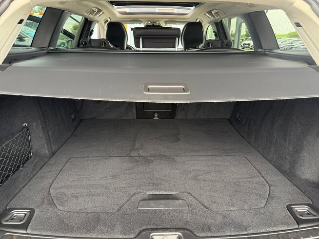 Volvo V60 INSCRIPTION acc FUL LED skóra nawi ALUSY el.klapa licznik DIGITAL 4X4