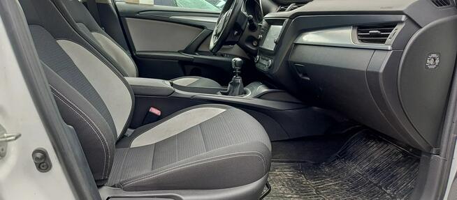Toyota Avensis 2.0 D-4D Premium