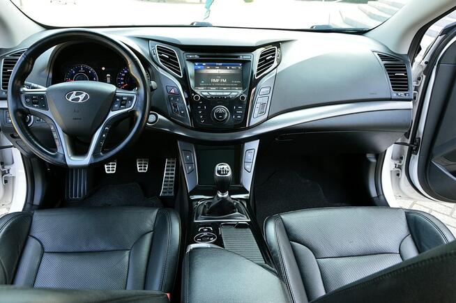 Hyundai i40 LiFT1,7 CRDi 140Km Xenon Ledy Skóra Navi Kamera Panorama El.Klapa Full