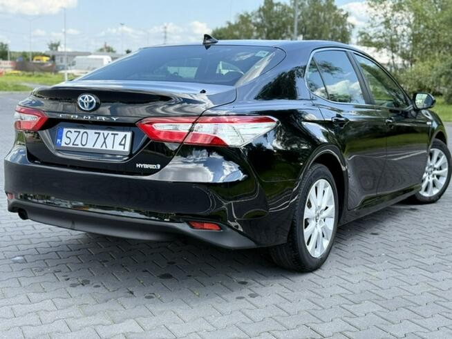 Toyota Camry 2.5 Hybrid Prestige CVT