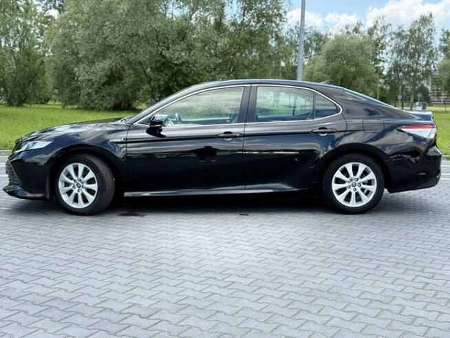 Toyota Camry 2.5 Hybrid Prestige CVT