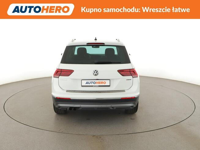 Volkswagen Tiguan 4x4 DSG matrix LED virtual cocpit navi klima auto grzane fotele kamera