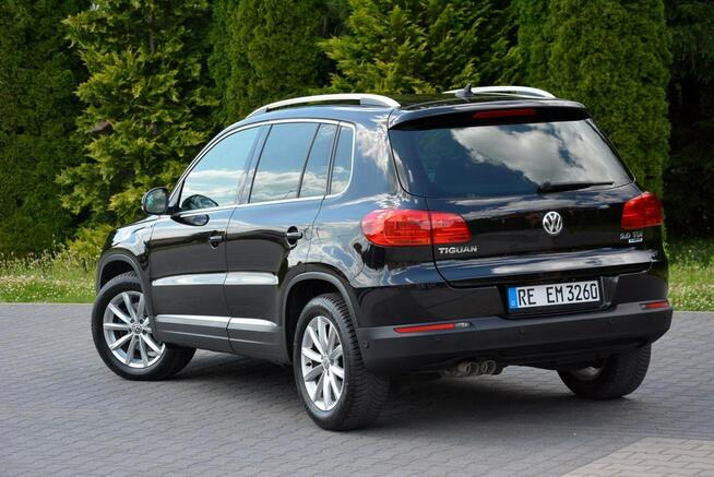 Volkswagen Tiguan Lounge Lift Navi Kamera 2xParktr. Park Assist ASO Alu17" Aso