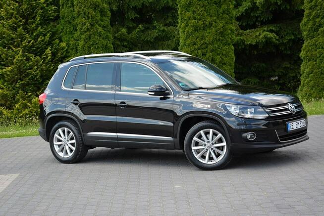 Volkswagen Tiguan Lounge Lift Navi Kamera 2xParktr. Park Assist ASO Alu17" Aso