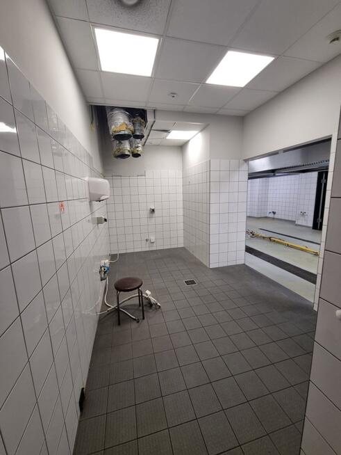 Lokal usługowy przystosowany dla kuchni