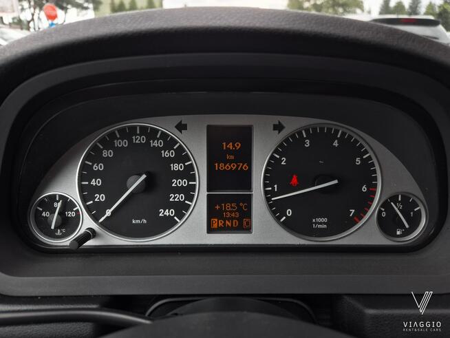 Mercedes B180 116km panorama AUTOMAT klima CZUJNIKI hak SERWIS 2011