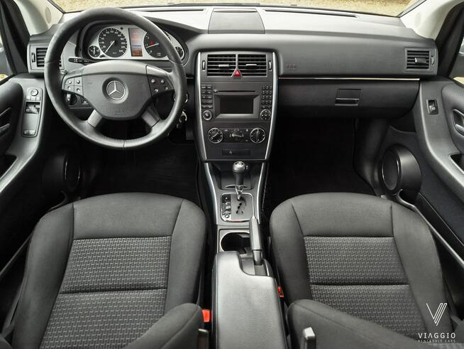 Mercedes B180 116km panorama AUTOMAT klima CZUJNIKI hak SERWIS 2011