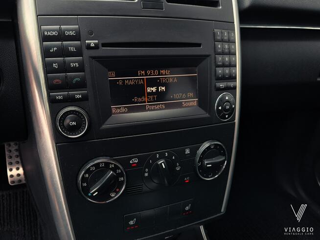 Mercedes B180 116km benzyna AUTOMAT klima SERWIS hak BEZWYPADEK 2011