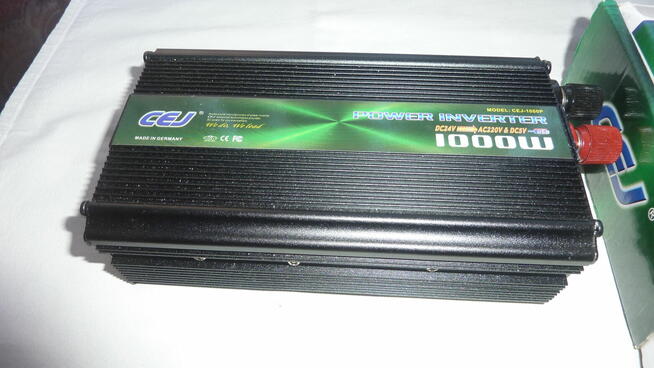 Przetwornica napięcia INVERTER CEJ-1000P z 24 V na 230 Volt.