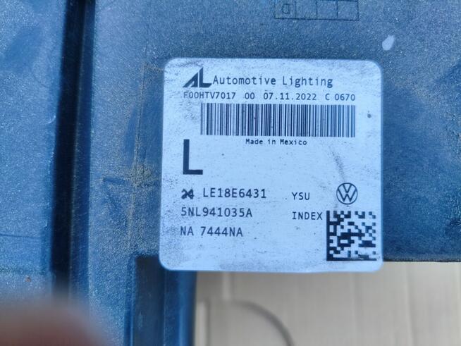 Lampa lewa przód tiguan 2