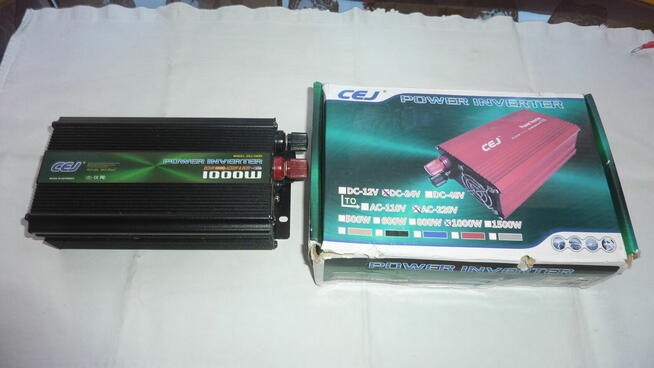 Przetwornica napięcia INVERTER CEJ-1000P z 24 V na 230 Volt.