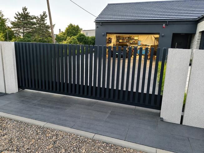 Nowoczesne ogrodzenia aluminiowe - Polski producent Euro Fen