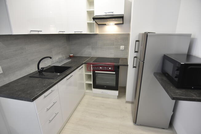 Widokowe 2 pok Płaszów tramwaj winda balkon ENG