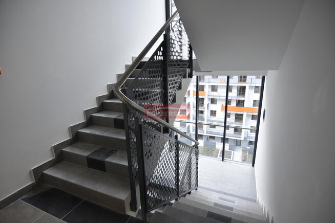 Widokowe 2 pok Płaszów tramwaj winda balkon ENG