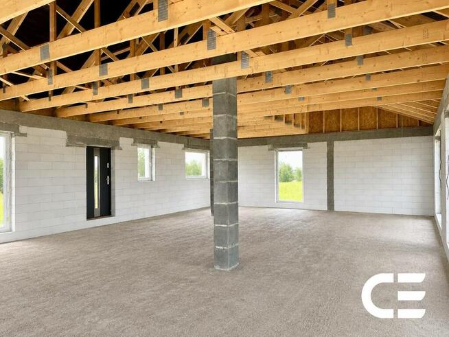 Nowoczesny dom przy lesie | 100 m² | 1027 m²