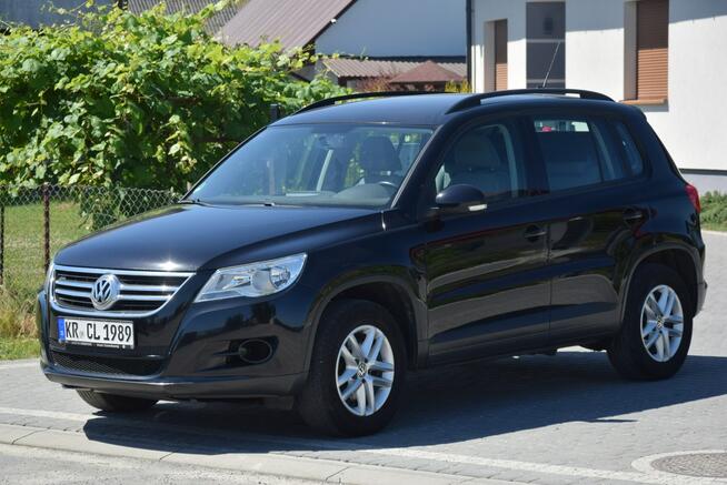 Volkswagen Tiguan 2.0D 2 KPL KÓŁ Navi Hak Tempomat Sprowadzony Opłacony