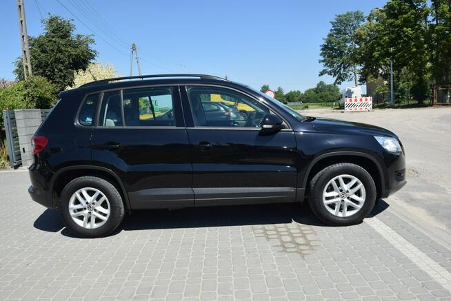 Volkswagen Tiguan 2.0D 2 KPL KÓŁ Navi Hak Tempomat Sprowadzony Opłacony