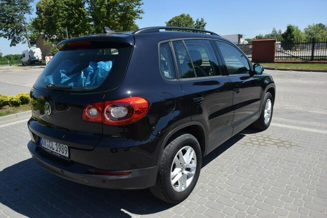Volkswagen Tiguan 2.0D 2 KPL KÓŁ Navi Hak Tempomat Sprowadzony Opłacony