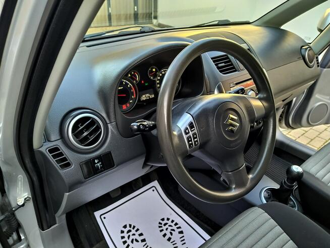 Suzuki SX4 1.6 Benzyna 4x4 Grzane Fotele Zarejestrowany