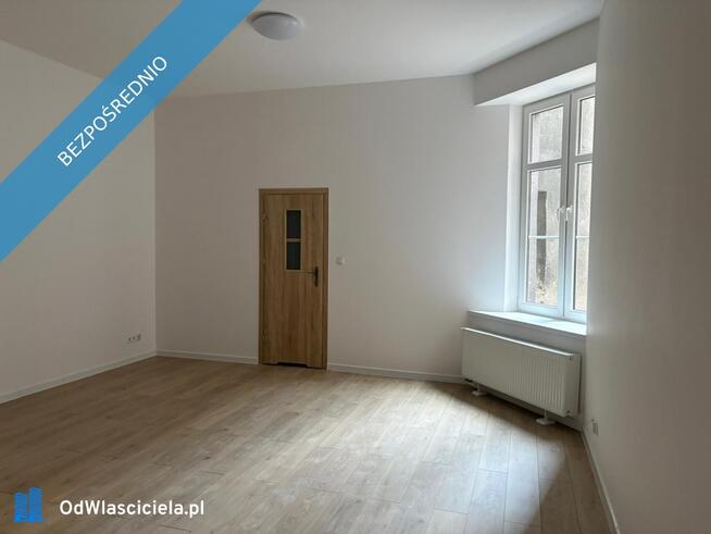 Przestronna kawalerka w centrum