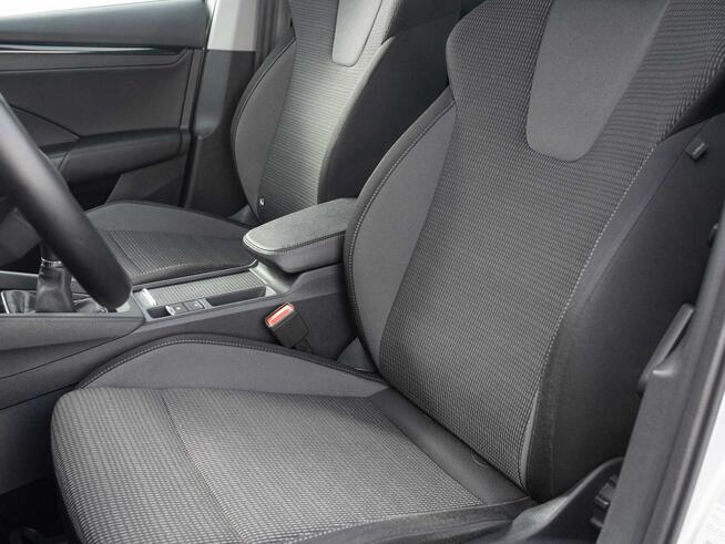 Škoda Octavia 1.5 TSI Ambition Cz.park Podgrz.f K.cofania LED Salon PL VAT 23%