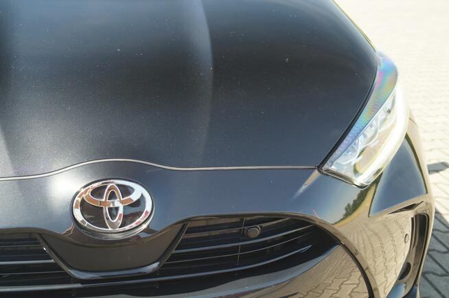 Toyota Yaris 1,5 92 KM AUTOMAT ORG. LAKIER SALON PL I-WSZY WŁ. JAK NOWY 4,500 KM
