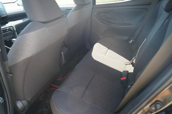 Toyota Yaris 1,5 92 KM AUTOMAT ORG. LAKIER SALON PL I-WSZY WŁ. JAK NOWY 4,500 KM